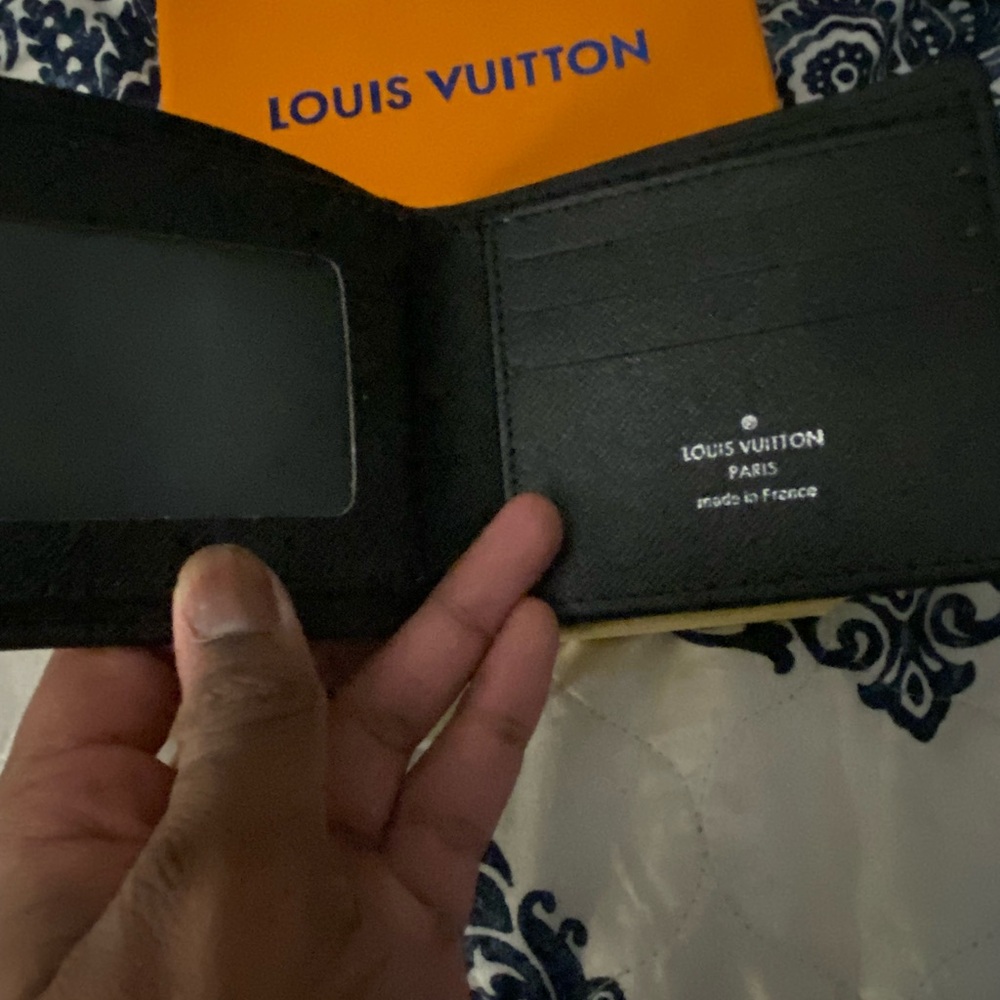 Louis Vuitton Black Damier Wallet - Picture 3 of 4